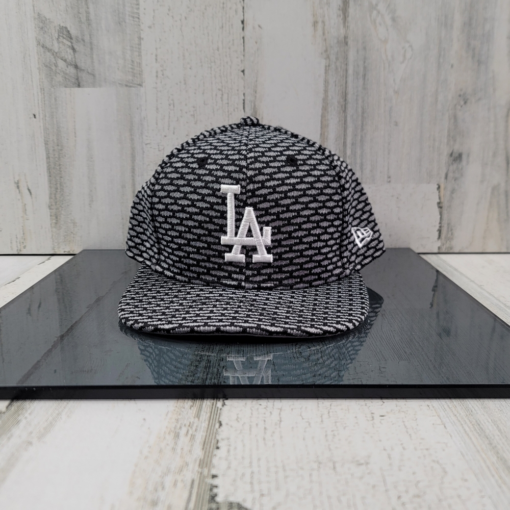 Los Angeles Dodgers MLB Authentic New Era 9FIFTY Black Gray Snapback Hat